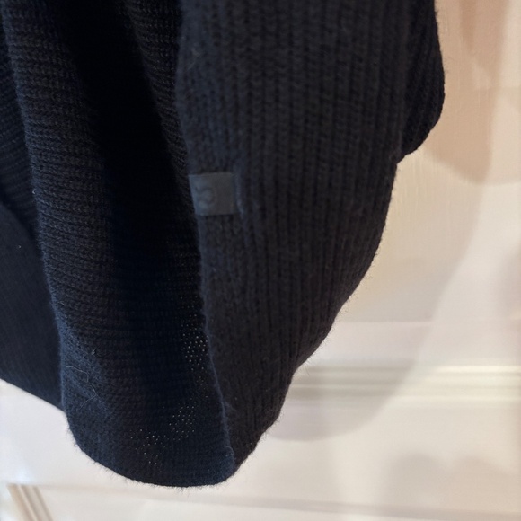 LULULEMON WOMEN'S SIZE SMALL BLACK WRAP KNIT DOLMAN SLEEVES COCOON BACK - Picture 4 of 5